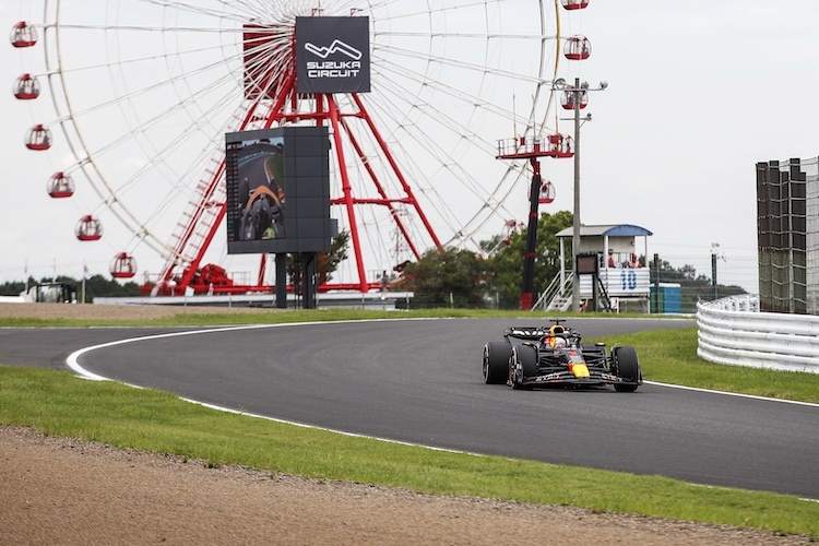 Max Verstappen war im ersten freien Training deutlich schneller als die Konkurrenz