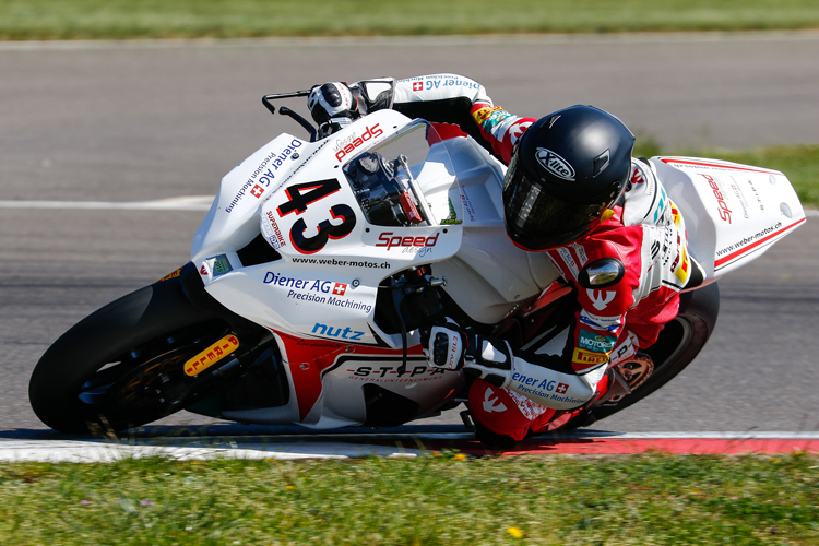 Luca Grünwald will 2016 in der IDM Superbike nochmal nachlegen