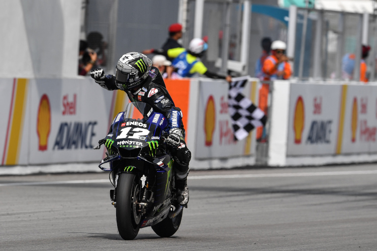 Maverick Viñales überquerte die Ziellinie in Sepang als Sieger