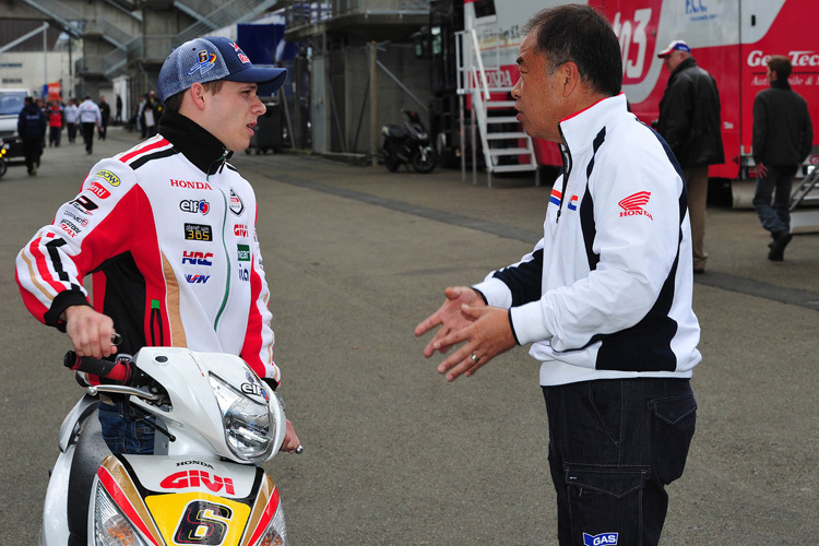 Stefan Bradl mit Shuhei Nakamoto