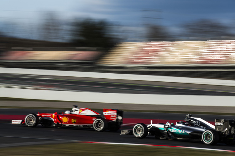 Auch Nico Rosberg rechnet mit Ferrari