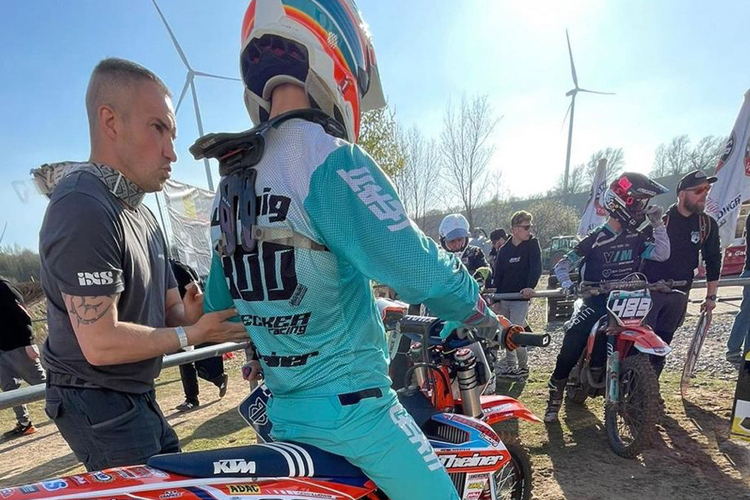 Noah Ludwig startete in Grevenbroich mit der 350er KTM