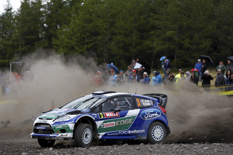 Jari-Matti Latvala führt in Wales