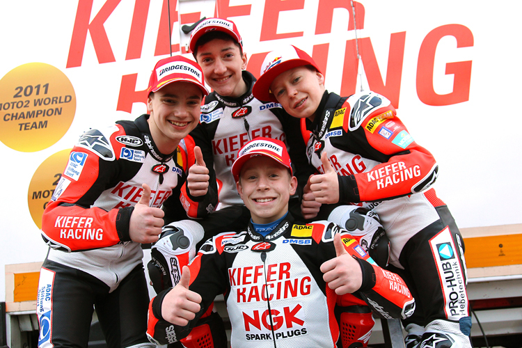 Das Quartett von Kiefer Racing in Assen