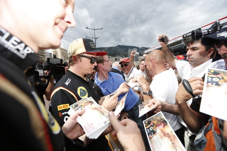 Kimi Räikkönen & Fans