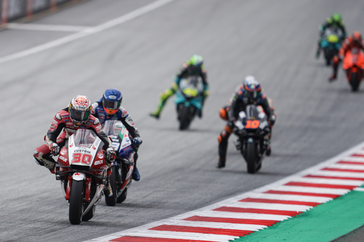 Taka Nakagami vor Alex Márquez, Luca Marini und Valentino Rossi