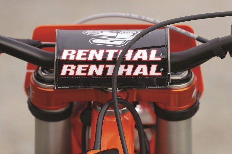 Nicht nur die Motocross-Maschinen, auch die Enduros von KTM sind serienmässig mit Renthal-Lenkern ausgerüstet