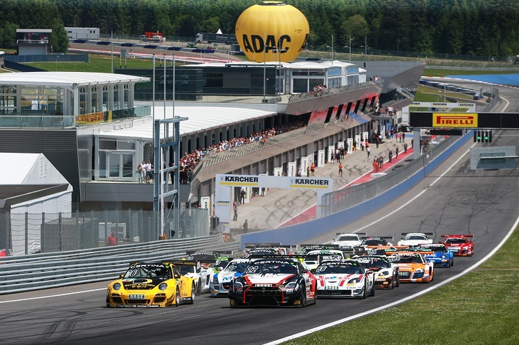 Ebenfalls wieder Schauplatz des ADAC GT Masters: Der Sachsenring