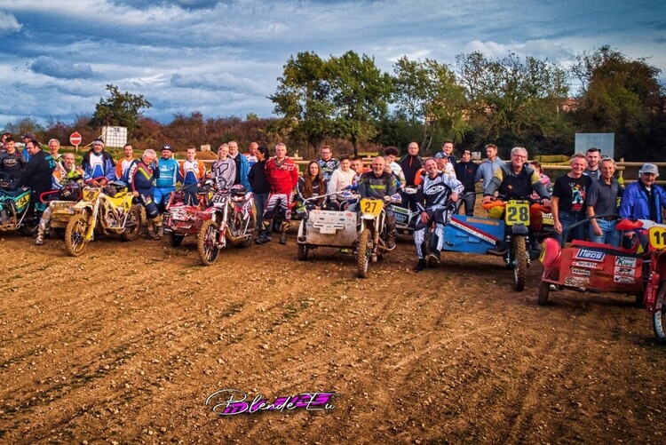 Voller Erfolg: Auch in diesem Jahr treffen sich wieder Teams aller Gespanncross-Klassen zum Abschlusstraining in Weilerswist-Müggenhausen.