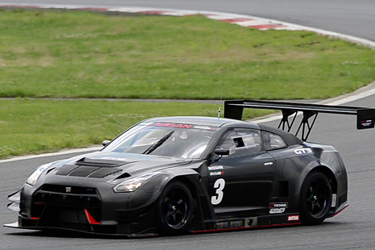 Prototyp vom Nissan GT-R Nismo GT3 für 2015 bei Tests in Japan
