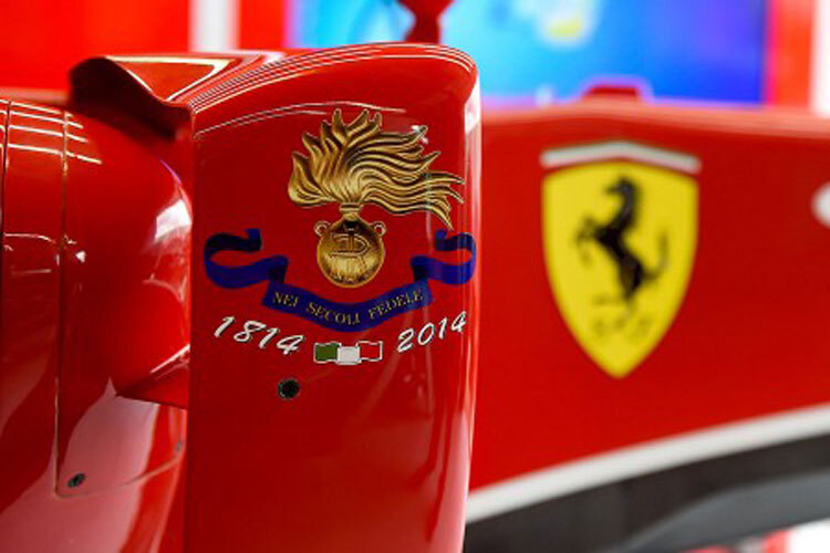 Ferrari feiert den 200. Geburtstag der Carabinieri 