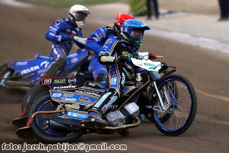 2022 ein seltenes Bild: Jason Doyle vorne