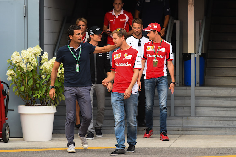 Pedro de la Rosa (vorne links) mit Sebastian Vettel