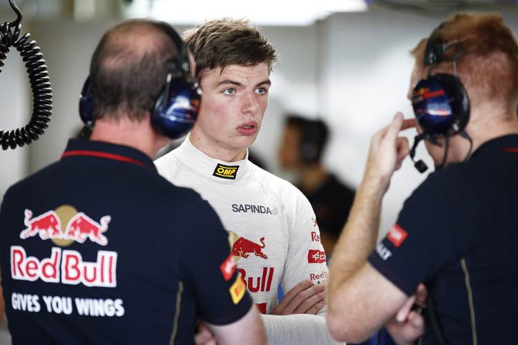 Max Verstappen mit seinen Jungs von Toro Rosso