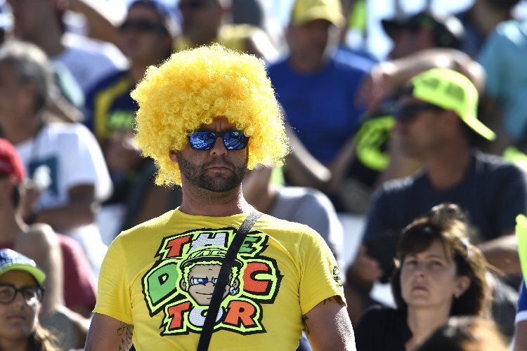 Die Herzen der Fans in Misano gehören Valentino Rossi