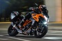 KTM 1290 Super Duke GT: Da fürchtet man keine noch so steile Steigung und auch keine vor einem auftauchende Supersport-Maschine