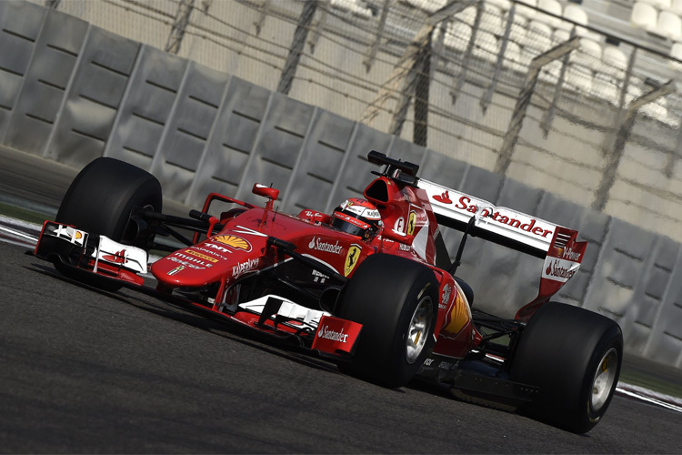 Kimi Räikkönen beim Reifentest in Abu Dhabi