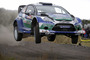 Jari-Matti Latvala im Sprung zum Tagessieg