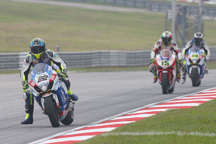 Vorne Alex Lowes (22), Randy de Puniet (14) hat Matteo Baiocco vor sich