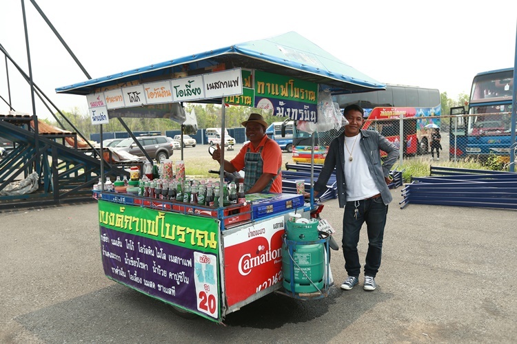 Ausreichend Getränke sind wichtig bei der Hitze in Thailand