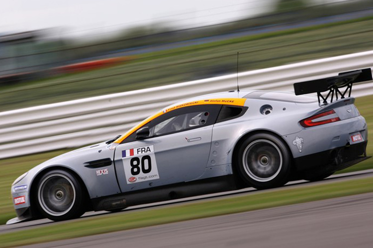 Aston Martin Vantage GT2