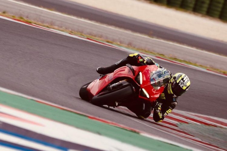 Andrea Iannone fuhr in Misano eine Ducati V4