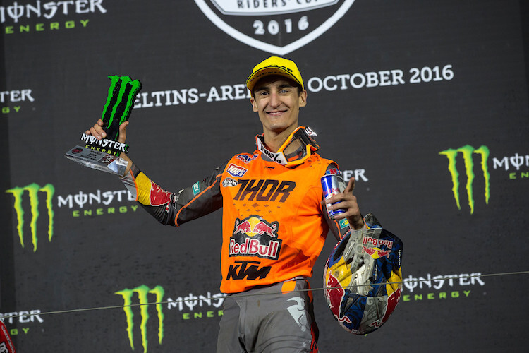 Marvin Musquin stand beim SMX Cup mit KTM ganz oben auf dem Treppchen