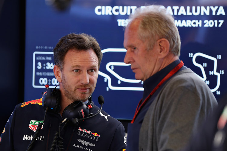 Red Bull Racing-Teamchef Christian Horner und Red Bull-Motorsportberater Helmut Marko waren nach dem Qualifying von Bahrain zufrieden