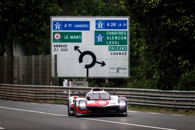 Der Toyota GR010 Hybrid war am Testtag zu den 24h Le Mans nicht zu schlagen