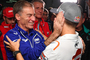 Der Rücktritt von Jorge Lorenzo weckte Emotionen, hier mit Lin Jarvis