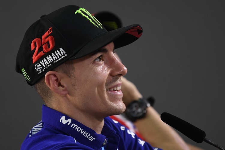 Maverick Viñales bei der Pressekonferenz