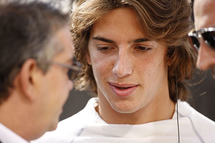 Champion Roberto Merhi