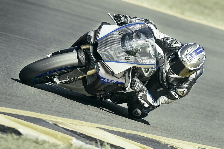 An der Yamaha Racing Experience können auch Besitzer einer R1M der Jahrgänge 2015 und 2016 teilnehmen. 