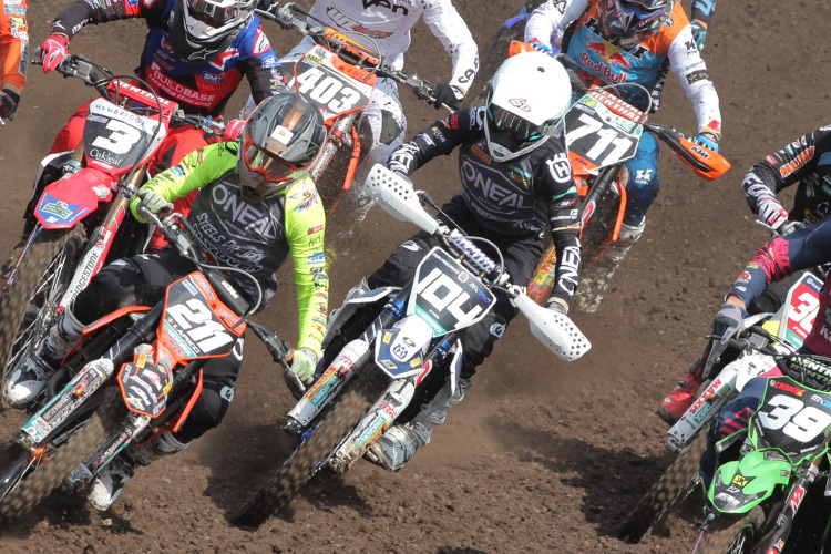 Jeremy Sydow (#104) steigt in die MX2-WM ein