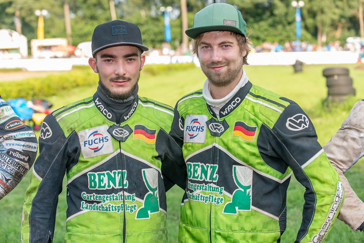 Raphael San Millan (r.) und Beifahrer Benedikt Zapf (l.) steigen in die I-Lizenz auf