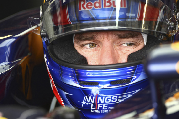 Webber hat eine Flugkarriere im Blick