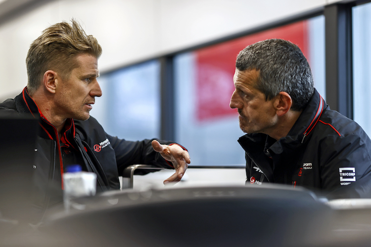 Nico Hülkenberg mit Günther Steiner