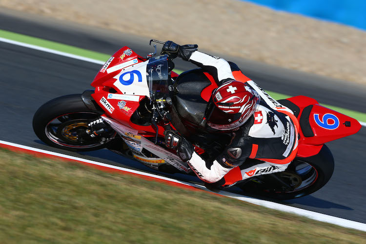 Dominic Schmitter vertritt 2015 die Farben der Schweiz in der Supersport-WM