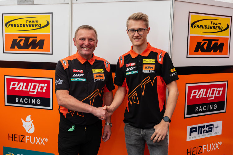 Teamchef Carsten Freudenberg (li.) mit Jakob Rosenthaler