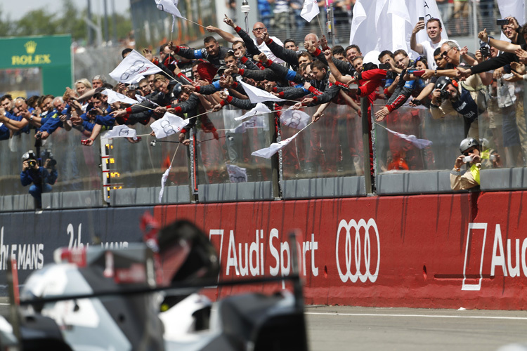 Der Le-Mans-Sieg von Marcel Fässler, André Lotterer und Benoît Tréluyer wurde nicht nur an der Strecke, sondern von der Formel-1-Gemeinde auch auf Twitter gefeiert