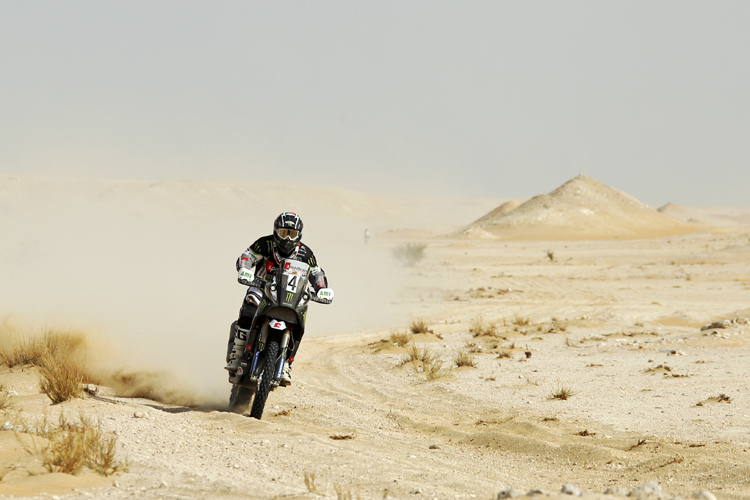 Paulo Goncalves stürmt durch die katarische Wüste