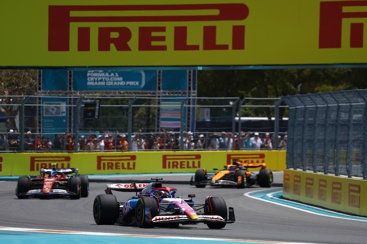 Ricciardo vor Sainz und Piastri