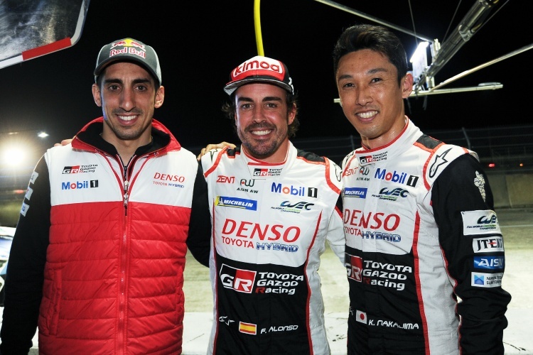 Sieger: Sebastien Buemi,Fernando Alonso und Kazuki Nakajima (v.li.)