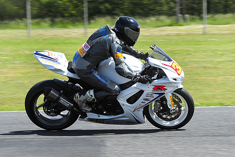 Jochen Rotter war auf seiner Suzuki in Most eine Klasse für sich