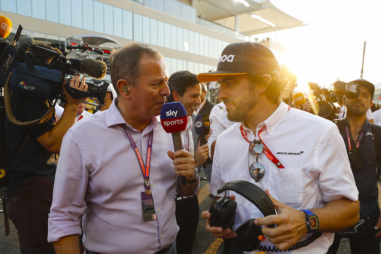 Martin Brundle in Abu Dhabi mit Fernando Alonso