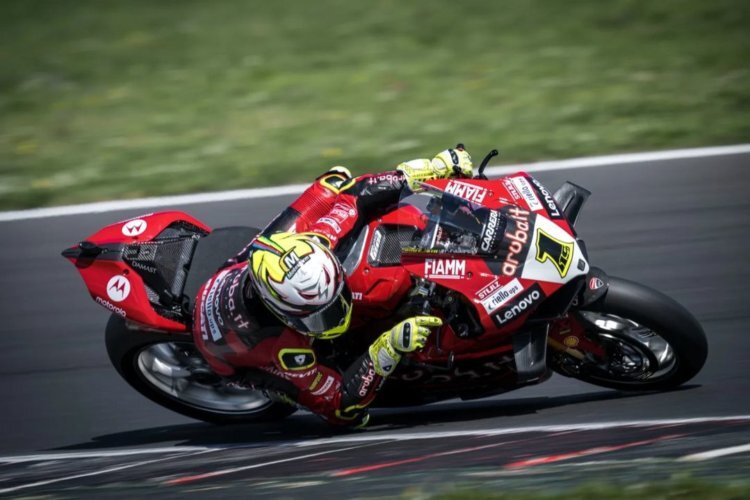 Alvaro Bautista fuhr überragende Rundenzeiten