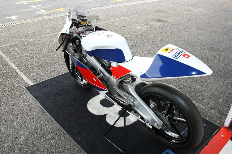 Die Honda NSF250 ist eines der Motorräder, die bei der IDM Moto3 dabei sind