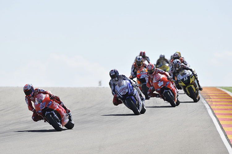 2010 hatte Casey Stoner in Aragón die Nase vorne