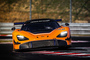 Der McLaren 720S GT3 in traditioneller orangener Farbe