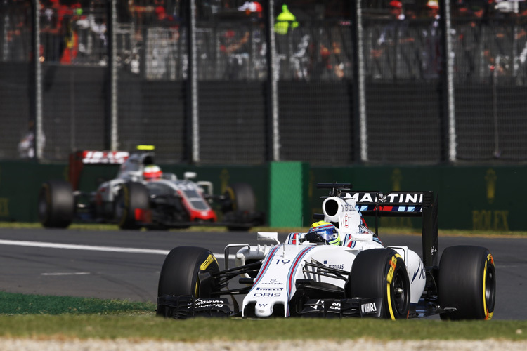 Felipe Massa vor Romain Grosjean in Australien